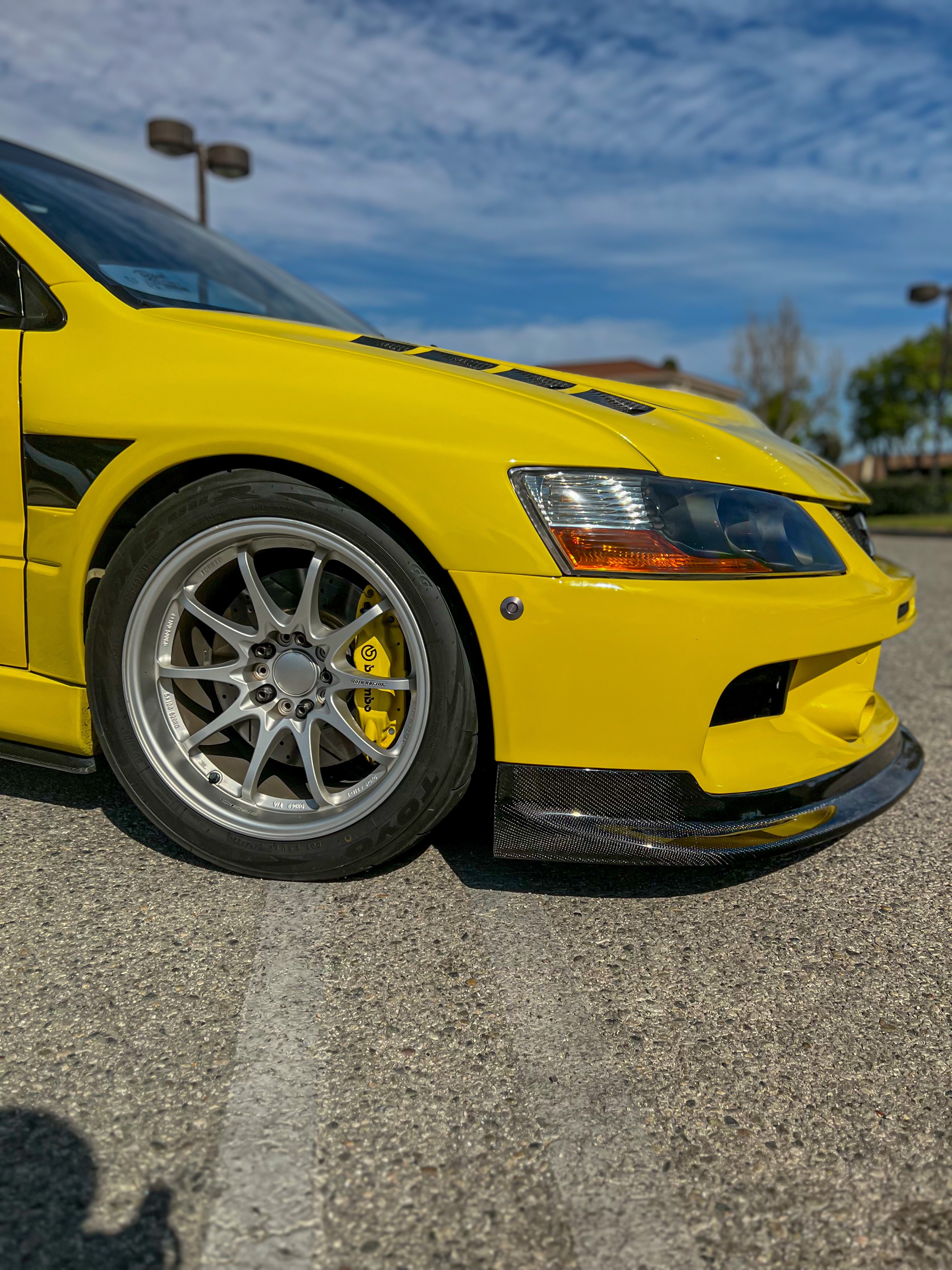 Mitsubishi Evo 9 Carbon Fiber Lip - Image 3